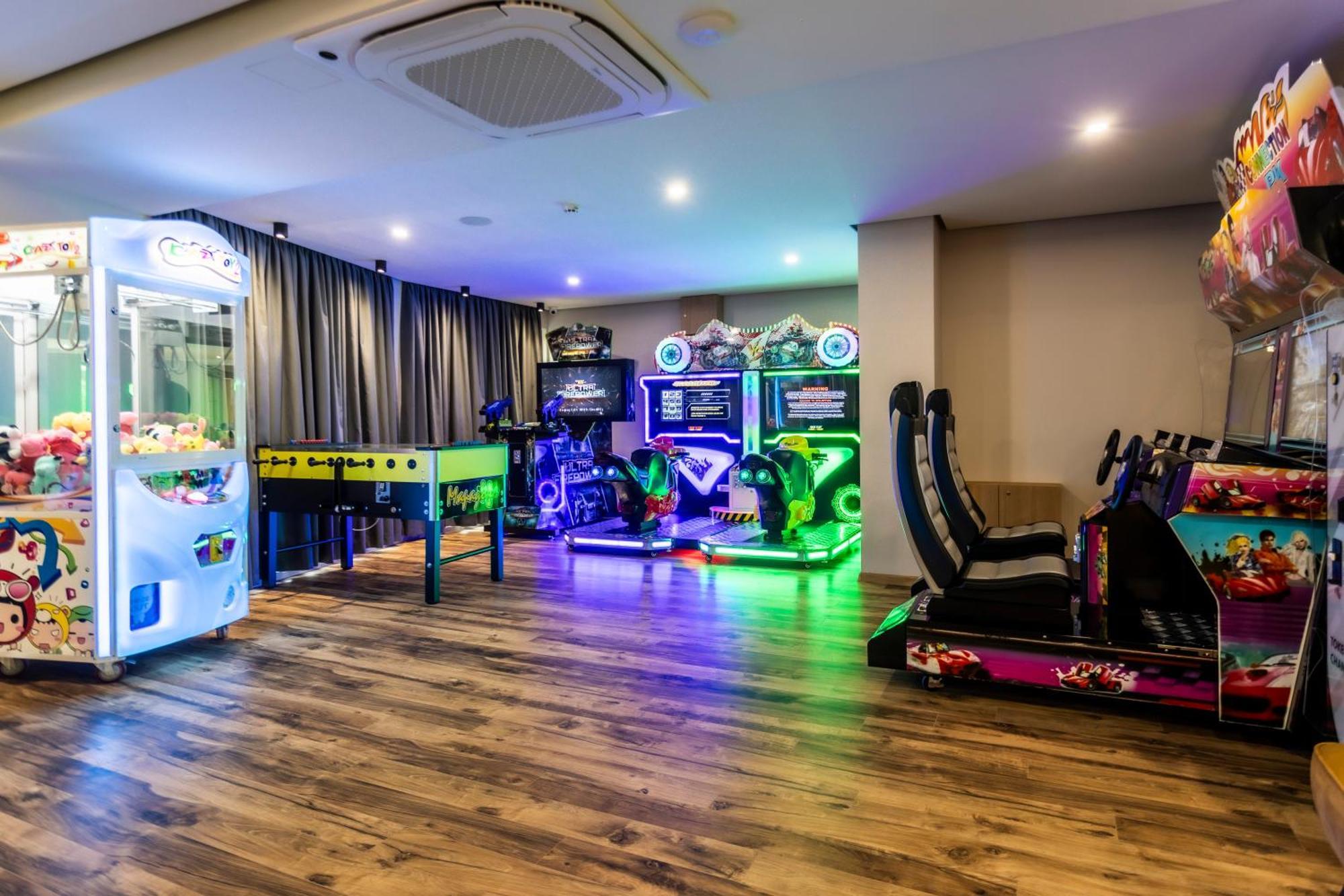Natura All Seasons Boutique Hotel Burgas ภายนอก รูปภาพ